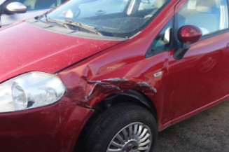Porte avant droit FIAT GRANDE PUNTO