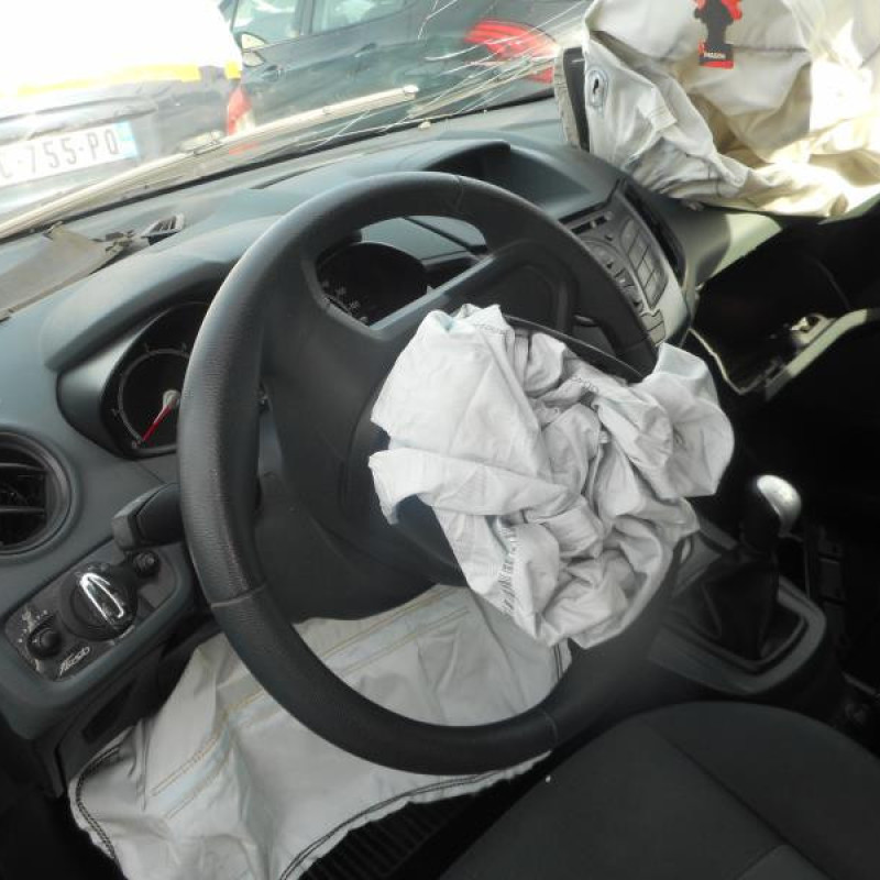 Leve vitre electrique avant gauche FORD FIESTA 6 Photo n°5