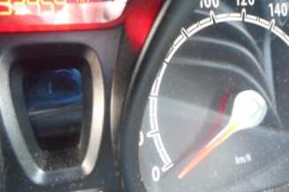 Leve vitre electrique avant gauche FORD FIESTA 6