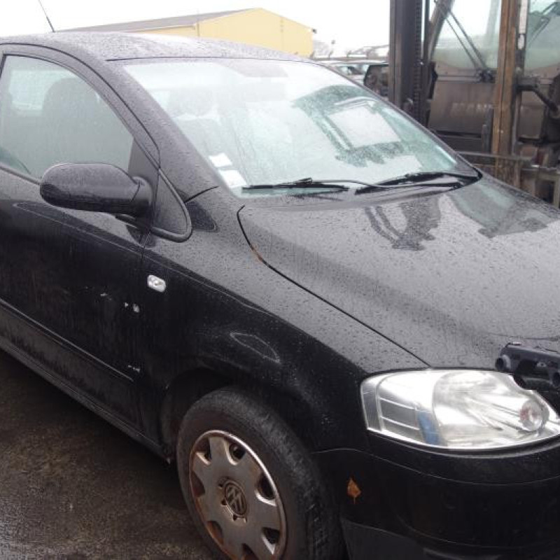 Renfort pare choc arriere (traverse) VOLKSWAGEN FOX Photo n°4