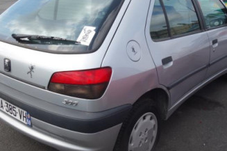 Feu arriere principal droit (feux) PEUGEOT 306