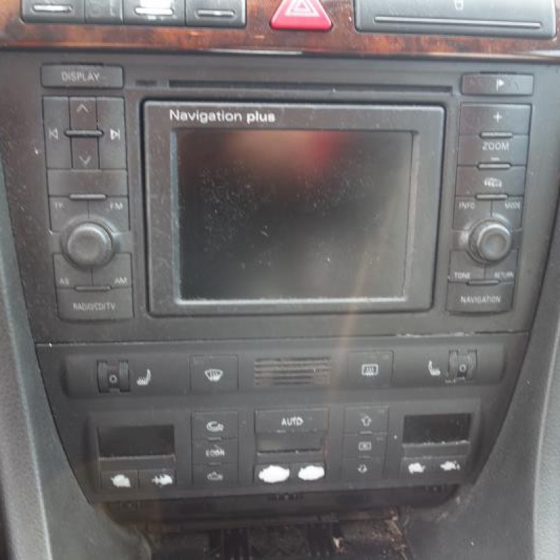 Pretensionneur de ceinture avant droit AUDI A6 2 Photo n°9