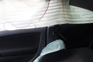 Bras essuie glace avant gauche OPEL CORSA D