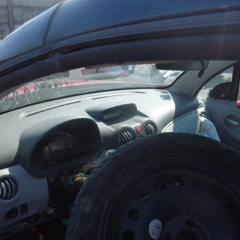 Malle/Hayon arriere CITROEN C3 PLURIEL Photo n°7