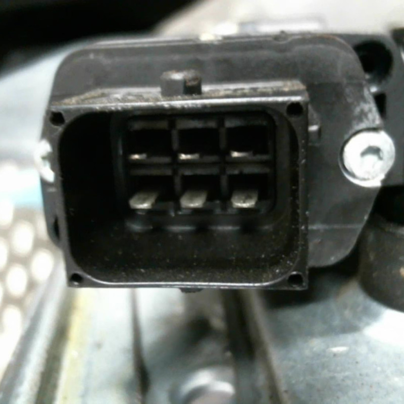Leve vitre electrique avant droit OPEL CORSA D Photo n°1