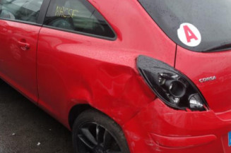 Leve vitre electrique avant droit OPEL CORSA D