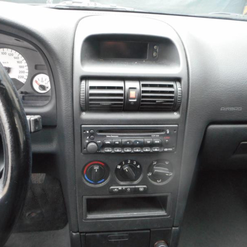 Aile avant gauche OPEL ASTRA G Photo n°7
