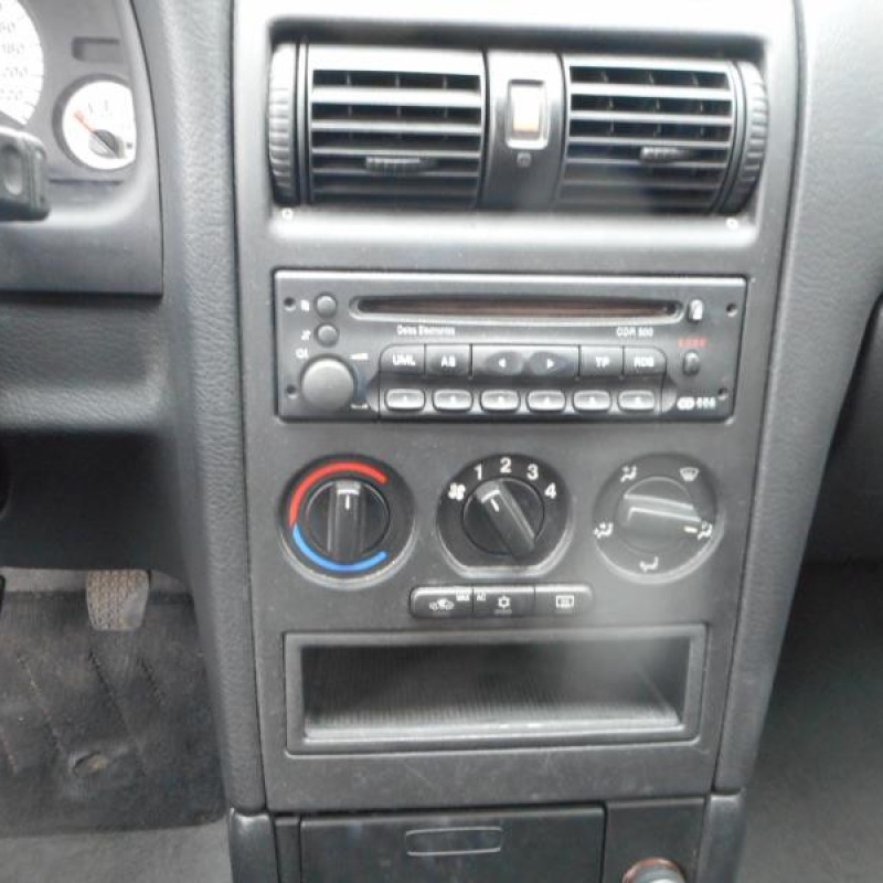 Aile avant gauche OPEL ASTRA G Photo n°8