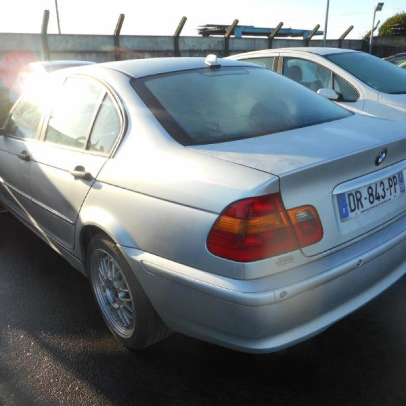 Feu arriere secondaire gauche (feux) BMW SERIE 3 E46 Photo n°6