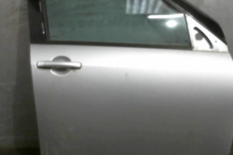 Porte avant droit SUZUKI SWIFT 3 Photo n°1