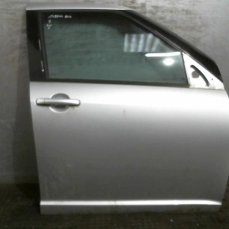 Porte avant droit SUZUKI SWIFT 3 Photo n°1