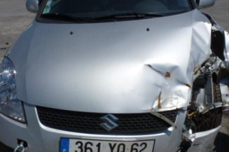 Porte avant droit SUZUKI SWIFT 3