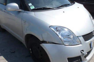 Porte avant droit SUZUKI SWIFT 3