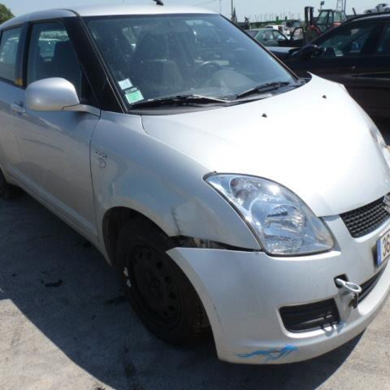 Porte avant droit SUZUKI SWIFT 3 Photo n°5