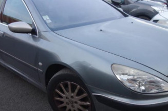 Pare choc avant PEUGEOT 607