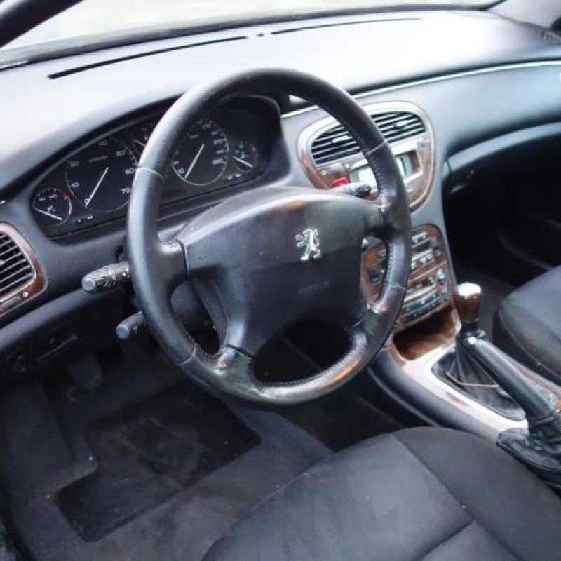 Pare choc avant PEUGEOT 607 Photo n°8