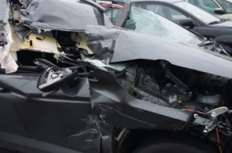 Amortisseur avant gauche VOLKSWAGEN TOURAN 3