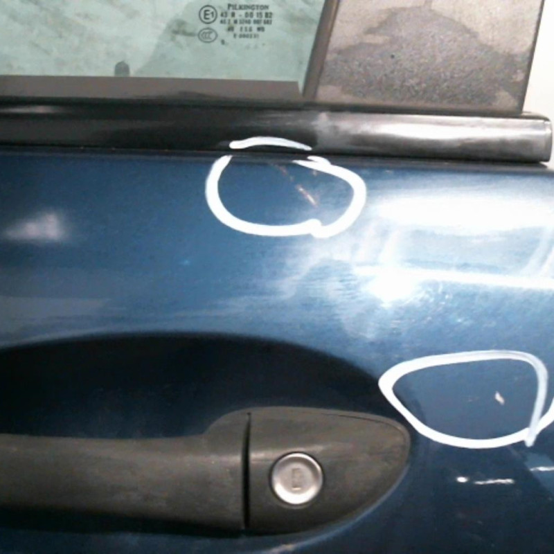 Porte avant gauche MERCEDES CLASSE A 169 Photo n°3