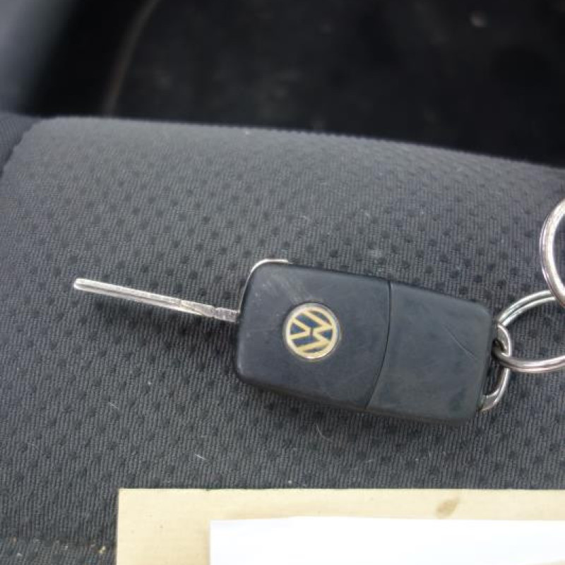 Renfort pare choc arriere (traverse) VOLKSWAGEN GOLF PLUS Photo n°13