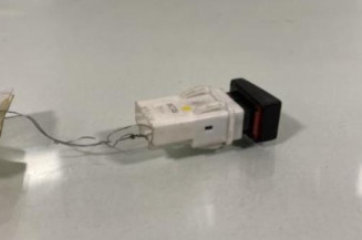 Bouton de warning NISSAN QASHQAI 1