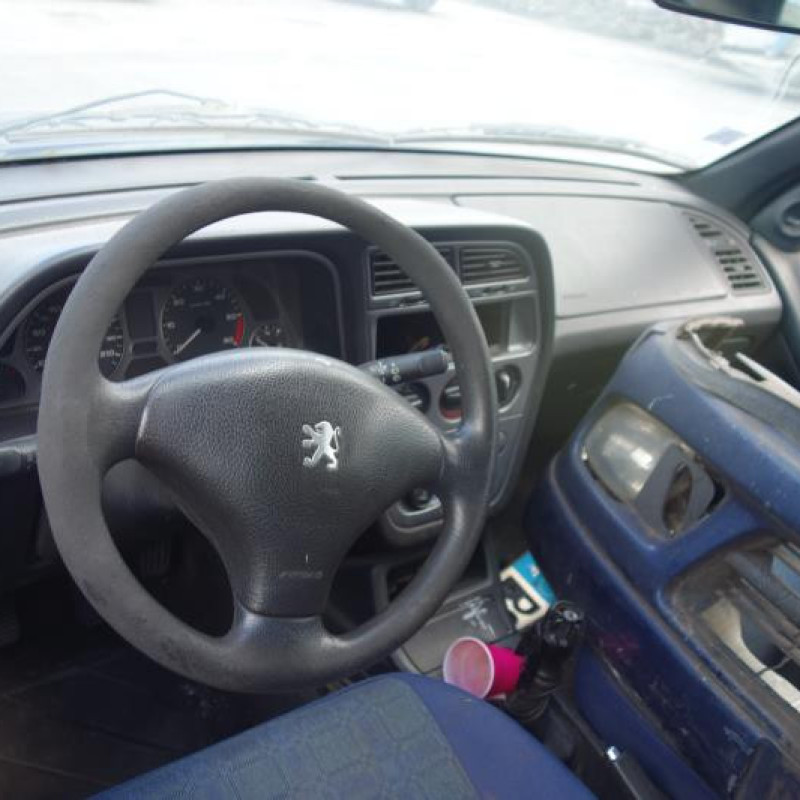 Feu arriere principal droit (feux) PEUGEOT 306 Photo n°7