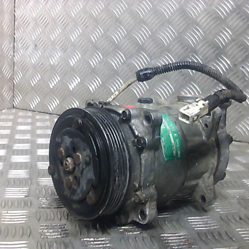 Compresseur clim CITROEN XSARA Photo n°1