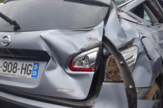 Amortisseur avant droit NISSAN QASHQAI 1