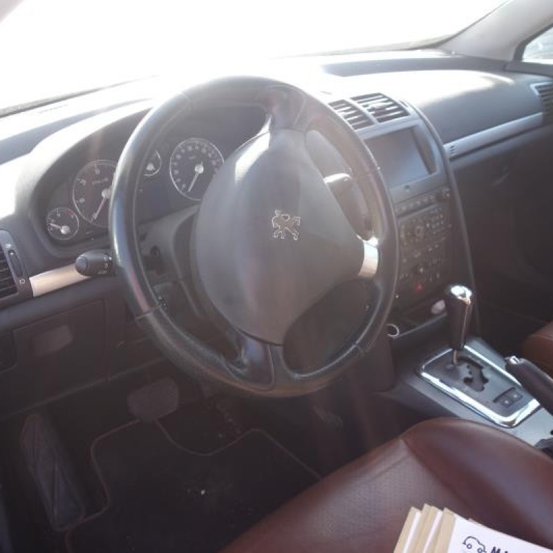 Malle/Hayon arriere PEUGEOT 407 Photo n°9