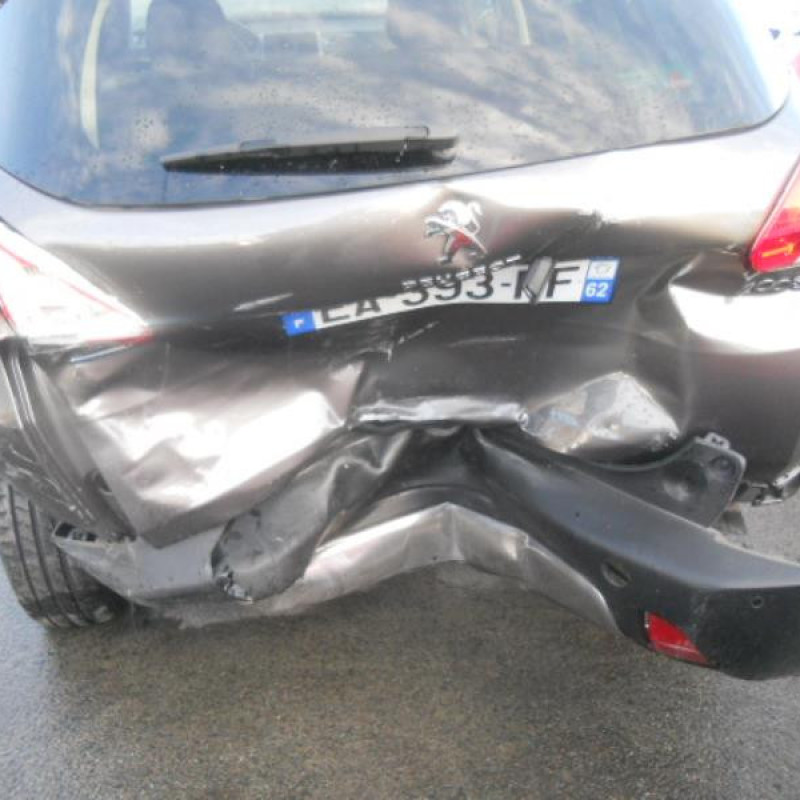 Ceinture arriere gauche PEUGEOT 2008 1 Photo n°8