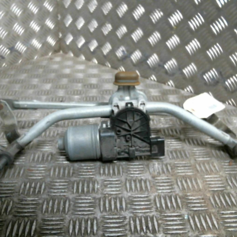 Moteur essuie glace avant PEUGEOT 2008 1 Photo n°1