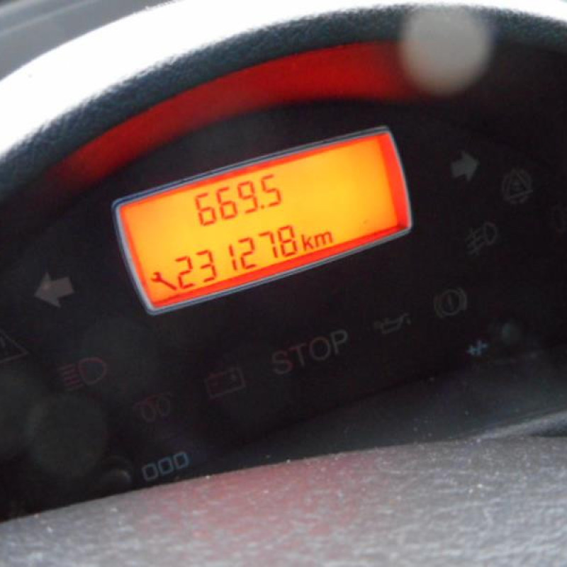 Air bag conducteur PEUGEOT 807 Photo n°5