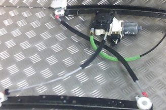 Leve vitre electrique avant droit FORD MONDEO 3 Photo n°1