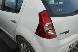 Amortisseur avant droit DACIA SANDERO 1