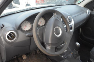 Amortisseur avant droit DACIA SANDERO 1