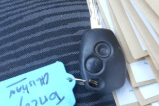 Amortisseur avant droit DACIA SANDERO 1