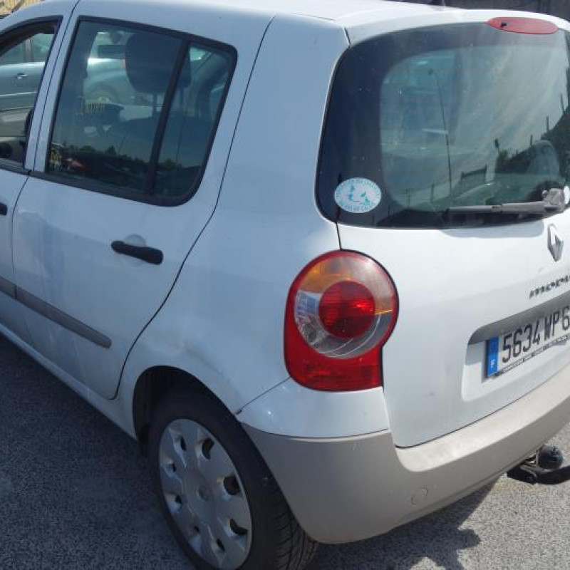 Renfort pare choc arriere (traverse) RENAULT MODUS Photo n°7