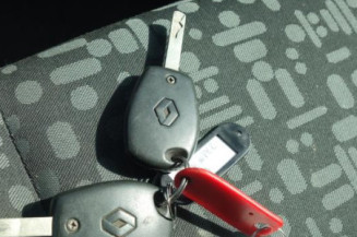 Renfort pare choc arriere (traverse) RENAULT MODUS