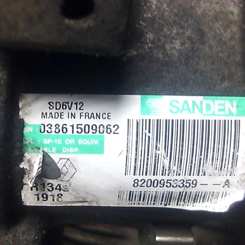 Compresseur clim RENAULT KANGOO 2 Photo n°1