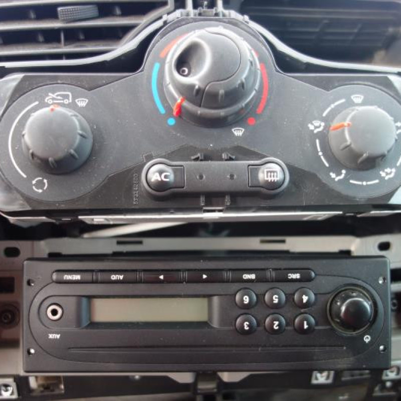 Compresseur clim RENAULT KANGOO 2 Photo n°10