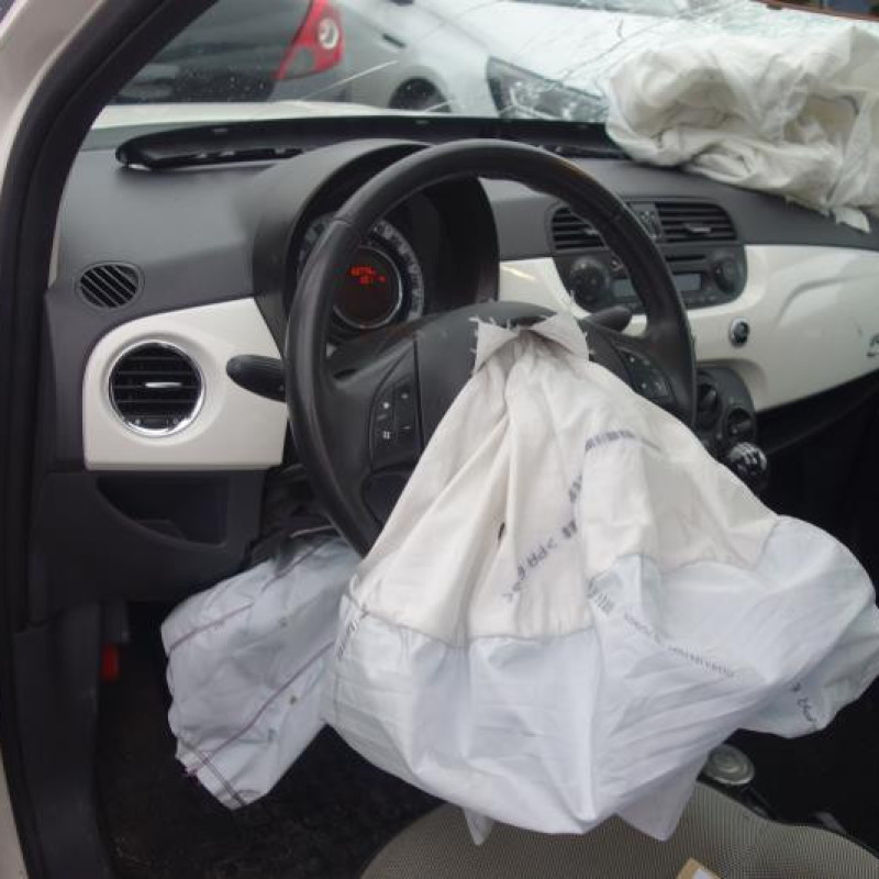 Ceinture arriere gauche FIAT 500 2 Photo n°8