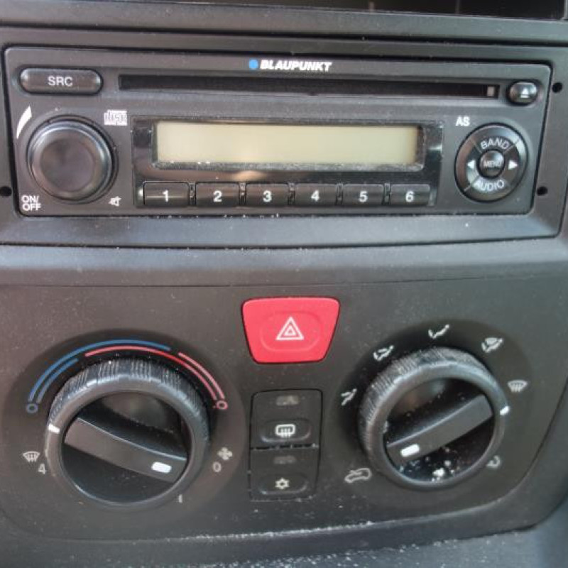 Malle/Hayon arriere FIAT IDEA Photo n°8