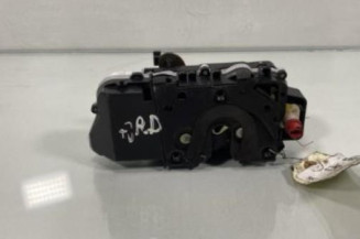Serrure arriere droit PEUGEOT 607