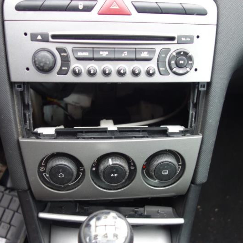 Serrure avant droit PEUGEOT 308 1 Photo n°9