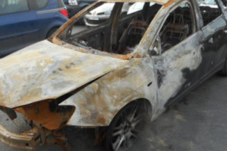 Renfort pare choc arriere (traverse) LANCIA DELTA 3