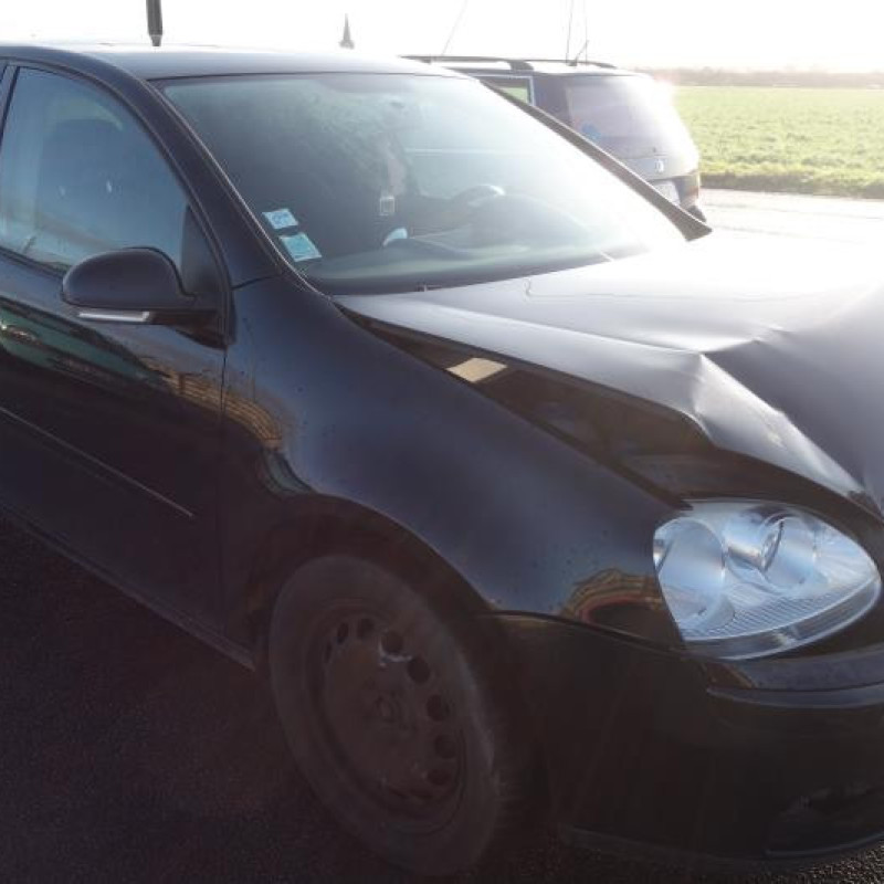 Renfort pare choc arriere (traverse) VOLKSWAGEN GOLF 5 Photo n°5