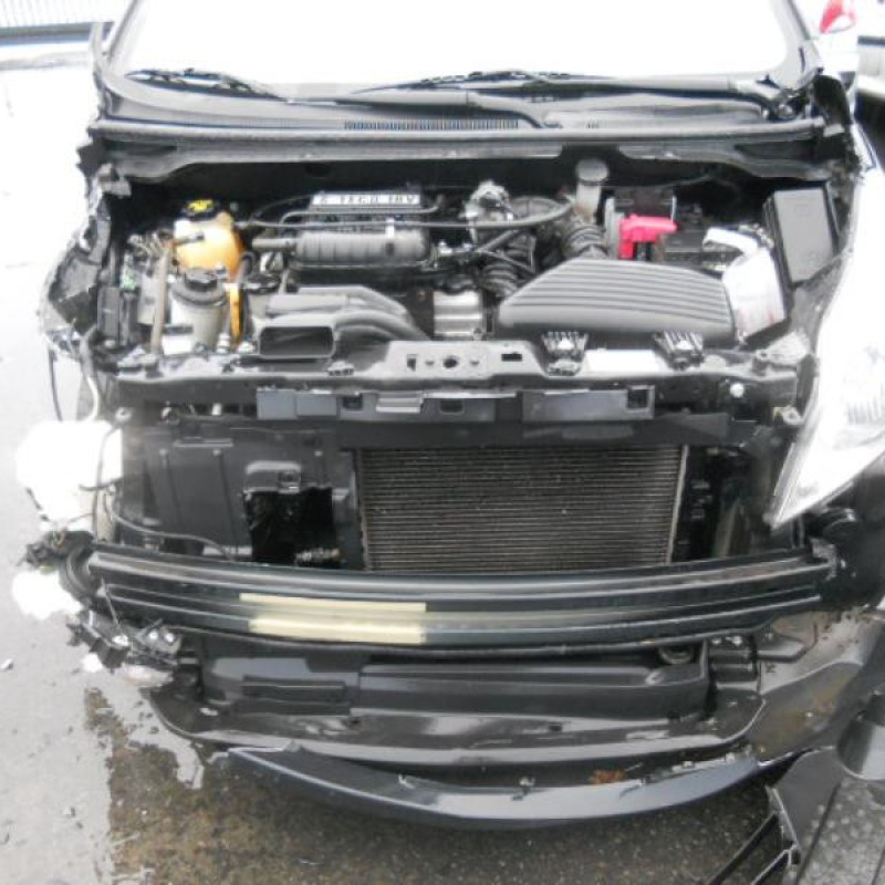 Malle/Hayon arriere CHEVROLET SPARK Photo n°5