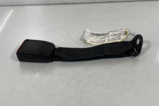 Attache ceinture arriere droit PEUGEOT 306