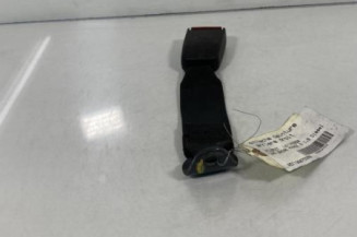 Attache ceinture arriere droit PEUGEOT 306