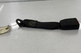 Attache ceinture arriere gauche PEUGEOT 306 Photo n°1