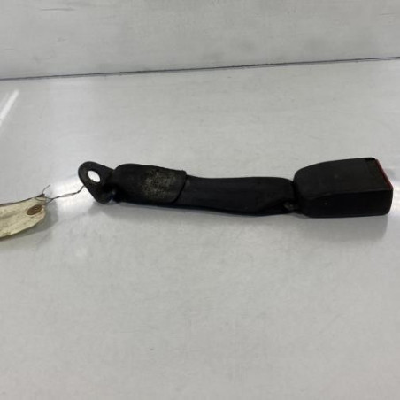 Attache ceinture arriere gauche PEUGEOT 306 Photo n°1